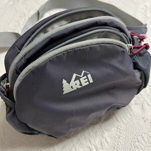 Rei gray, multi pocketed, waist bag; new